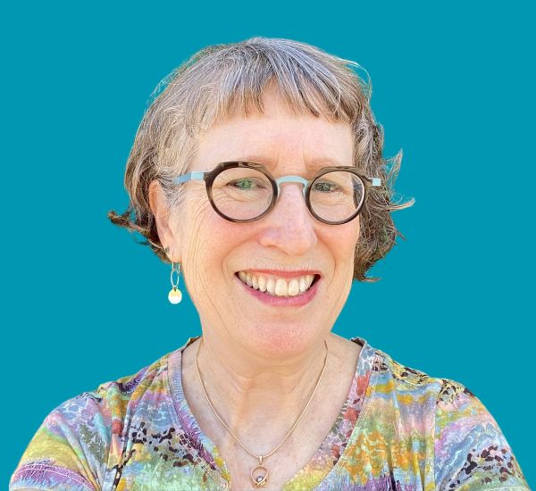 Trudy Ludwig head shot